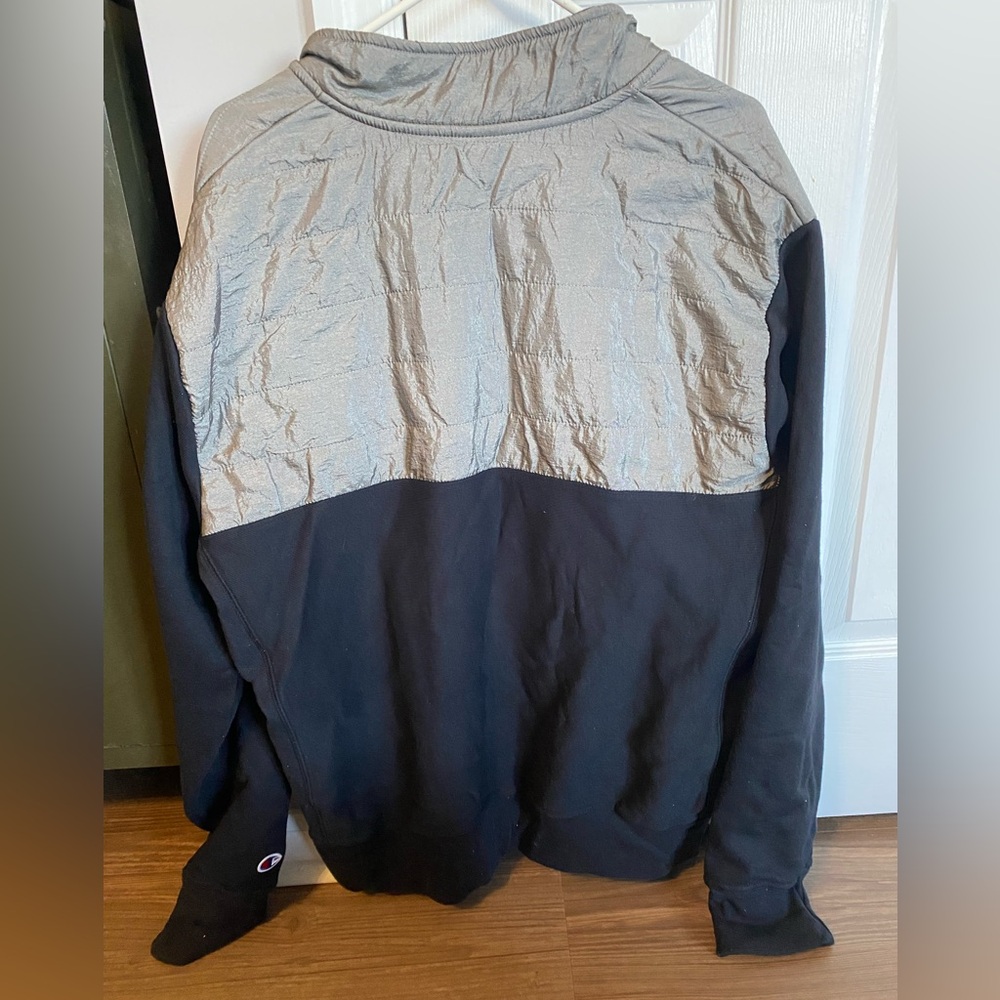 Champion Men’s Green Bay Packers Lambeau Field XL Quarter Button Pullover - Picture 4 of 4